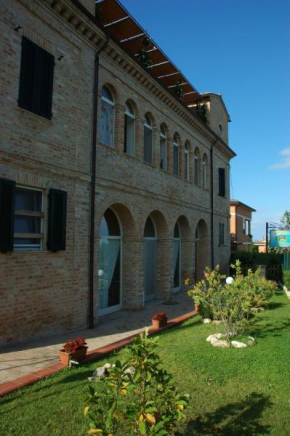  Agriturismo Casa degli Archi  Лапедона